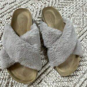 Garnet Hill Mira Faux Fur Crisscross Slide Slippers - Made in Italy - Grey. 9.